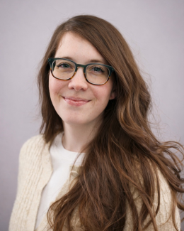 Lindsay Oberhausen Headshot
