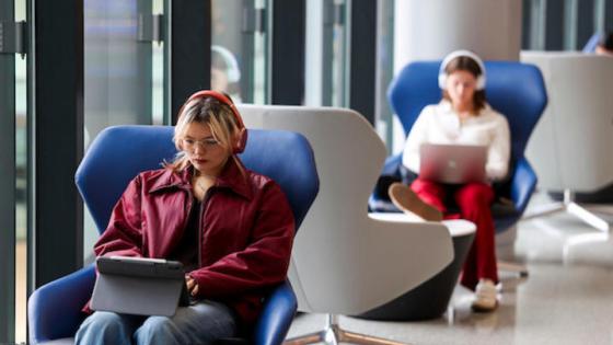 students on laptop